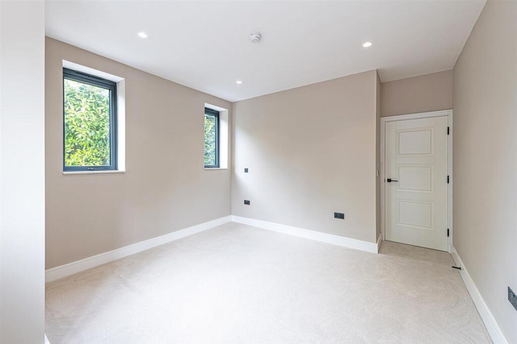 Apartment in Liverpool - View 5