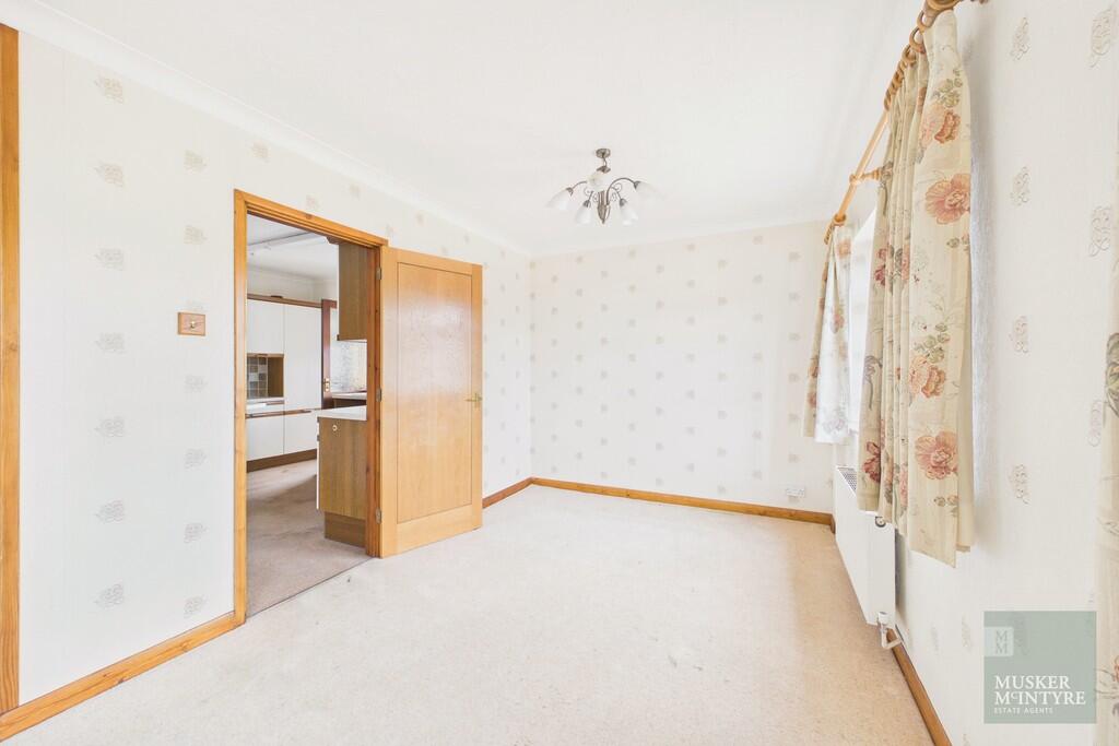 House in South Norfolk, Ditchingham - More