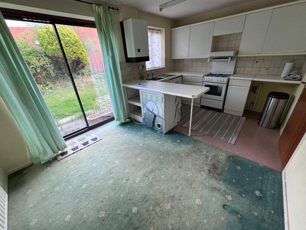 Knightlow Avenue, Coventry, CV3 photo 4