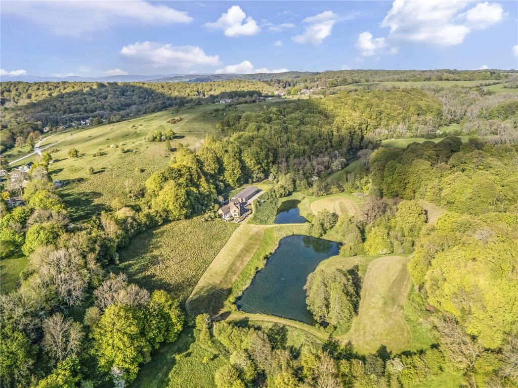 Cranham, Gloucester, Gloucestershire, GL4 photo 4