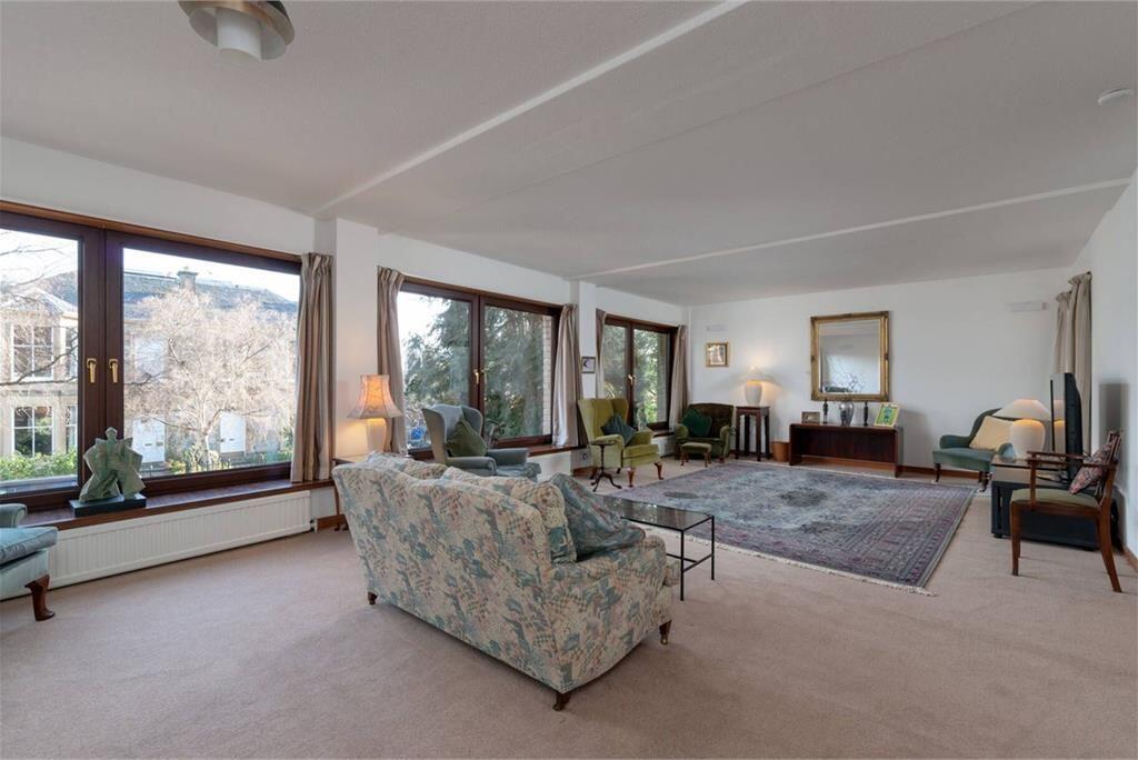 18A Queen's Crescent, Newington, Edinburgh, EH9 2BB photo 3