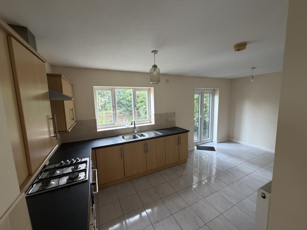House in Wolverhampton - View 5