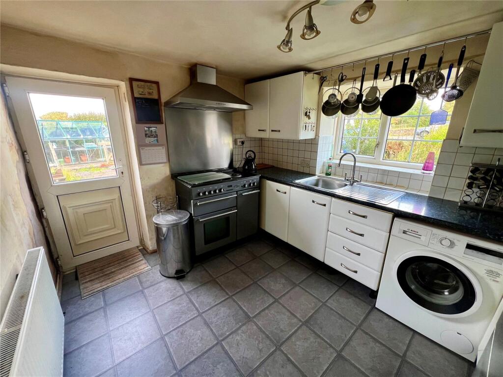 House in Stockport, Disley - View 2