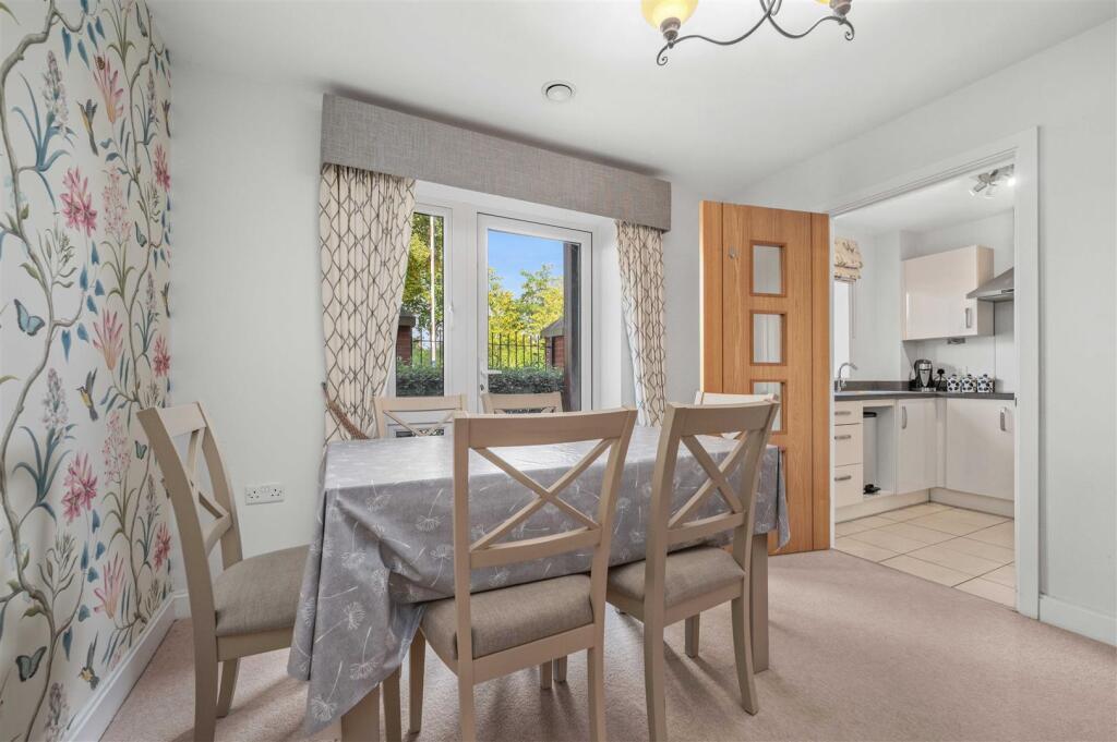 Apartment in Birmingham - View 5