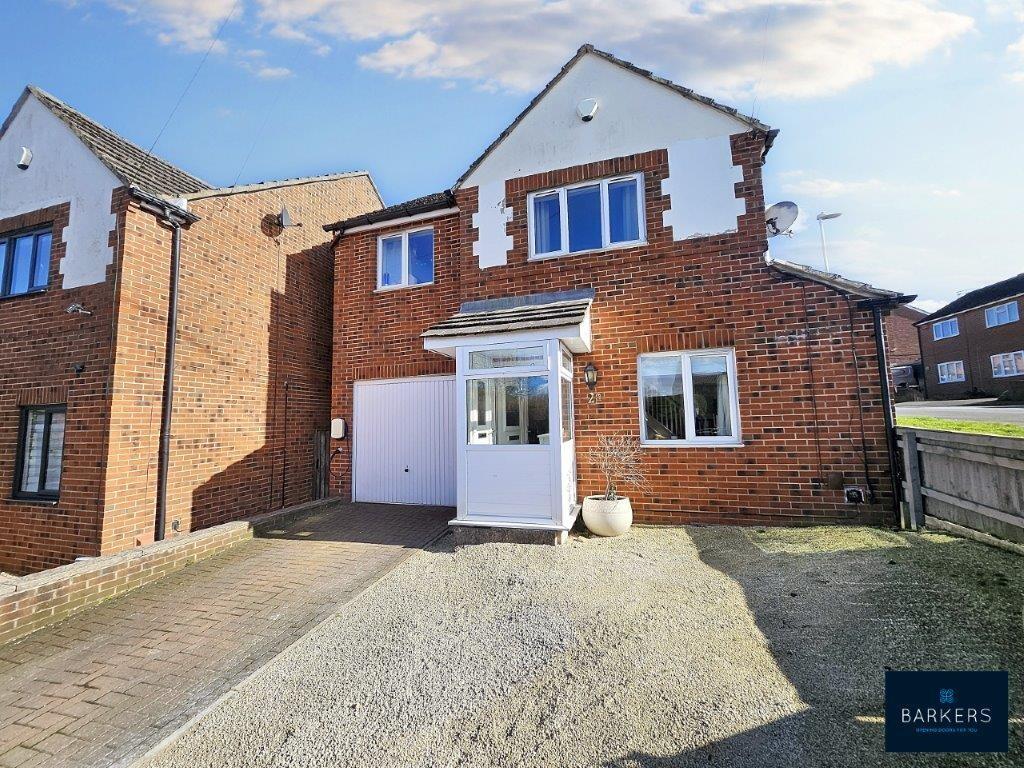 4-bed detached on Upper Batley Lane, Birstall, Batley, £275,000