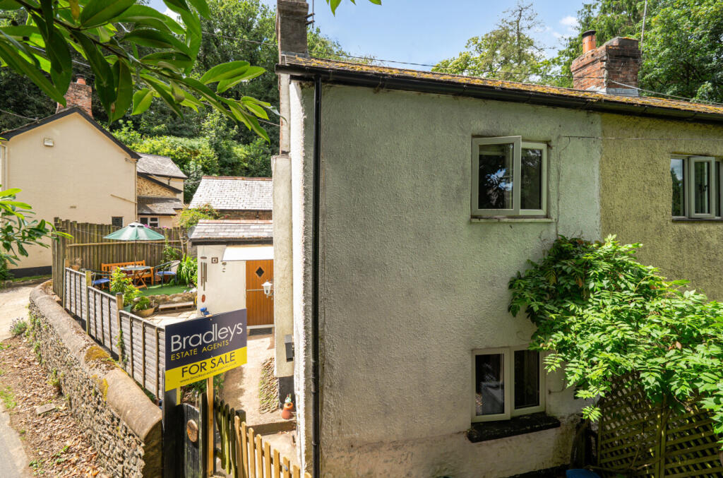 Main image of property: Feniton, Honiton, Devon
