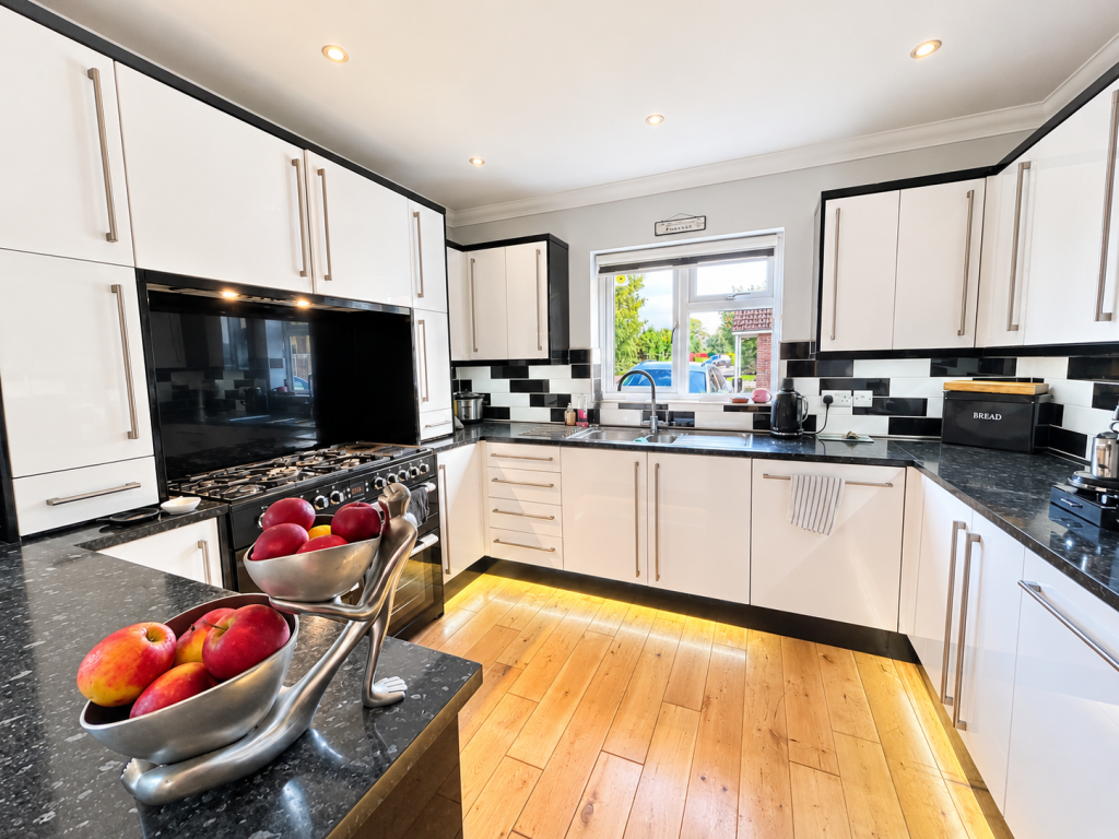 House in Portsmouth - View 3