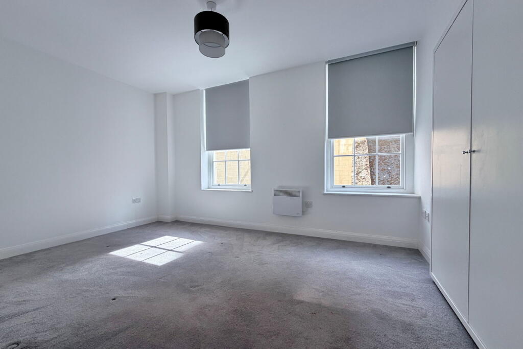 Apartment in Bath - More