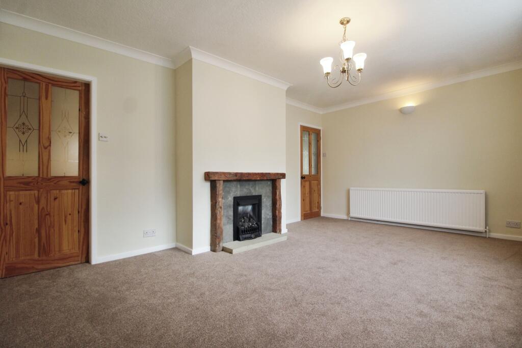 Reid Park Avenue, Wakefield, WF4 photo 4