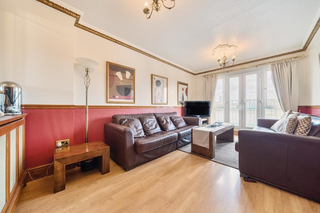 Apartment in London - View 3