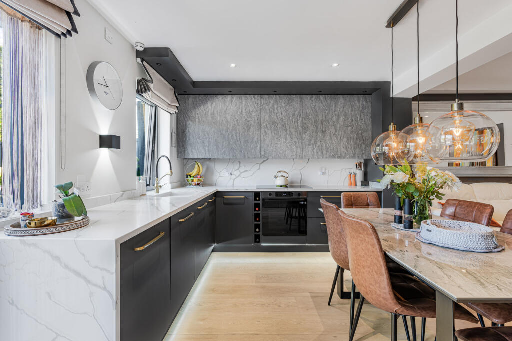 House in London - View 4