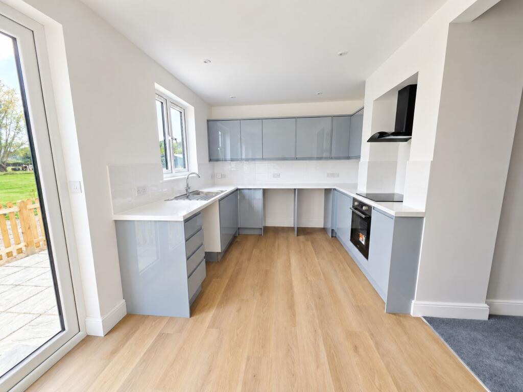 House in Tonbridge - View 5