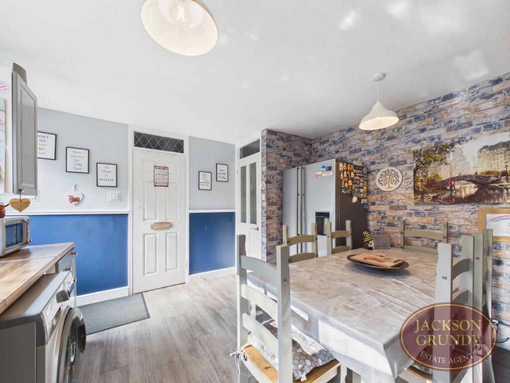 Pilton Close, Rectory Farm, NN3 5EZ photo 4