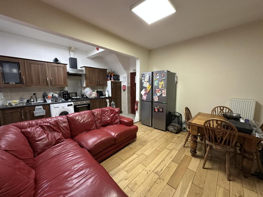 Main image of property: South Grove, Chorlton-On-Med, £165pppw inc bills