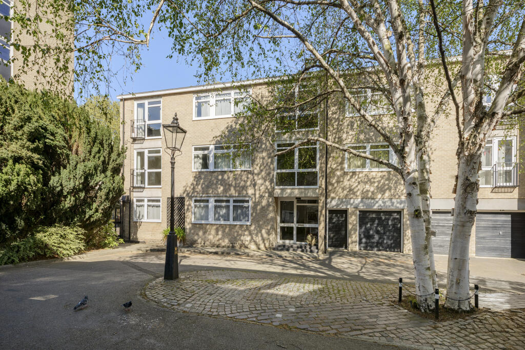 Main image of property: Chester Close South, NW1
