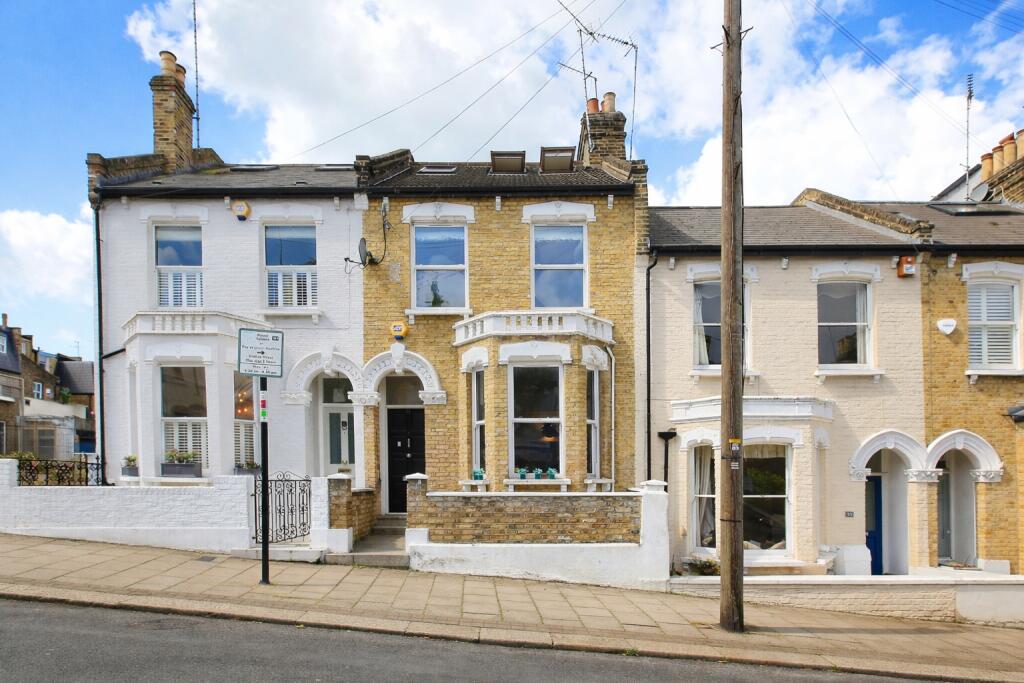 Main image of property: Tonsley Hill, Wandsworth, SW18