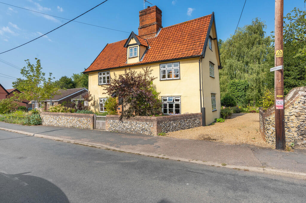 5-bed detached on Pakenham, Bury St. Edmunds, £700,000