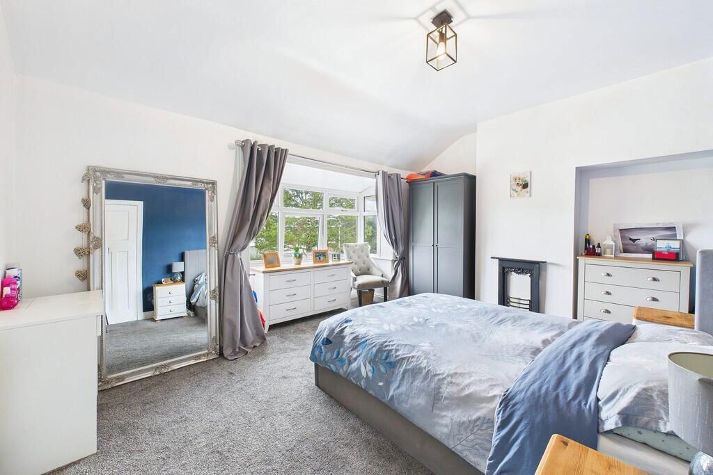 House in Preston, Grimsargh - More