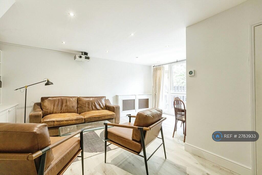 Main image of property: Moorgreen House, London, EC1V