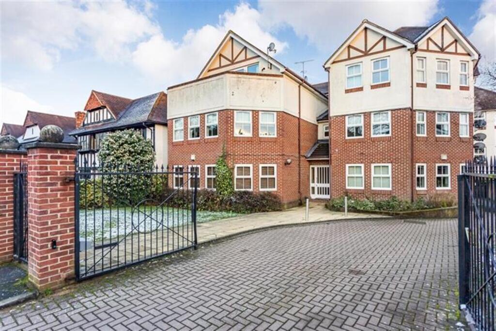 Main image of property: High Road, Woodford Green, IG8