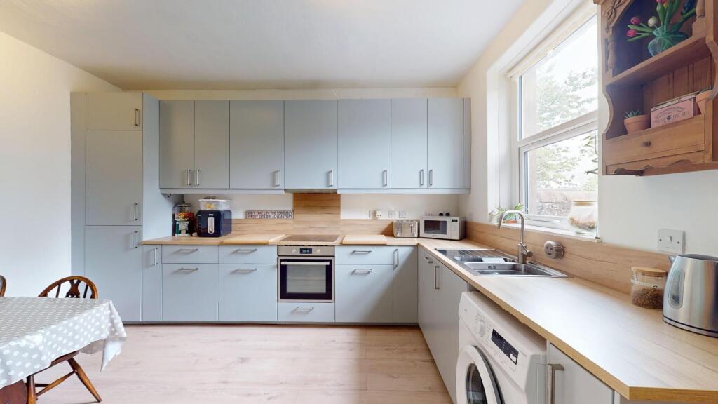 Oxford Terrace, Carleton, Skipton - More