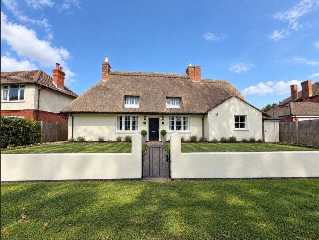 Main image of property: Buckingham Road, MK3
