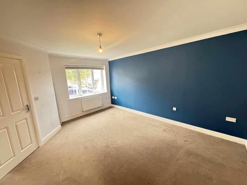 Buckthorn Lane, Blackburn photo 4