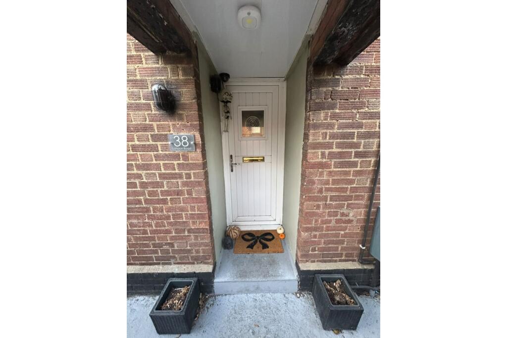 Apartment in Gravesham, Rosherville, Perry Street - View 3