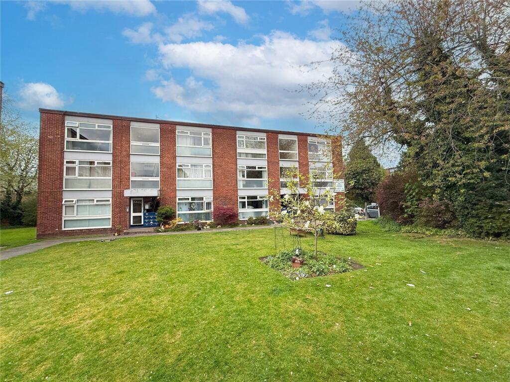1-bed apartment on Tintern Avenue, West Didsbury, M20, £130,000