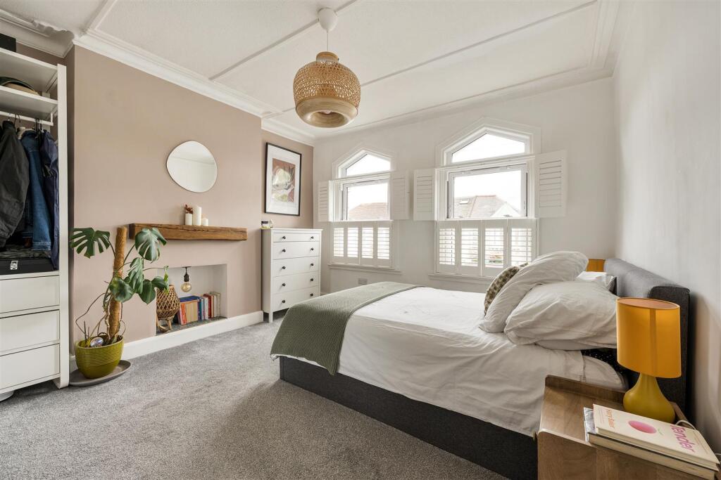 Apartment in London, Hale End - View 4