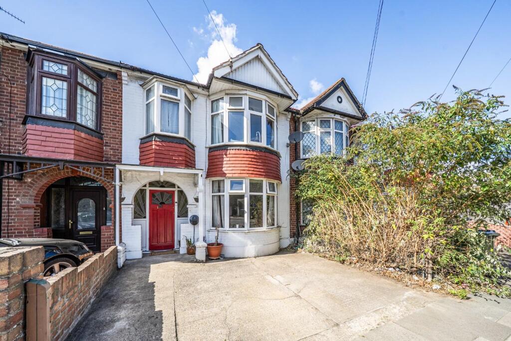 Main image of property: Basildon Road, London