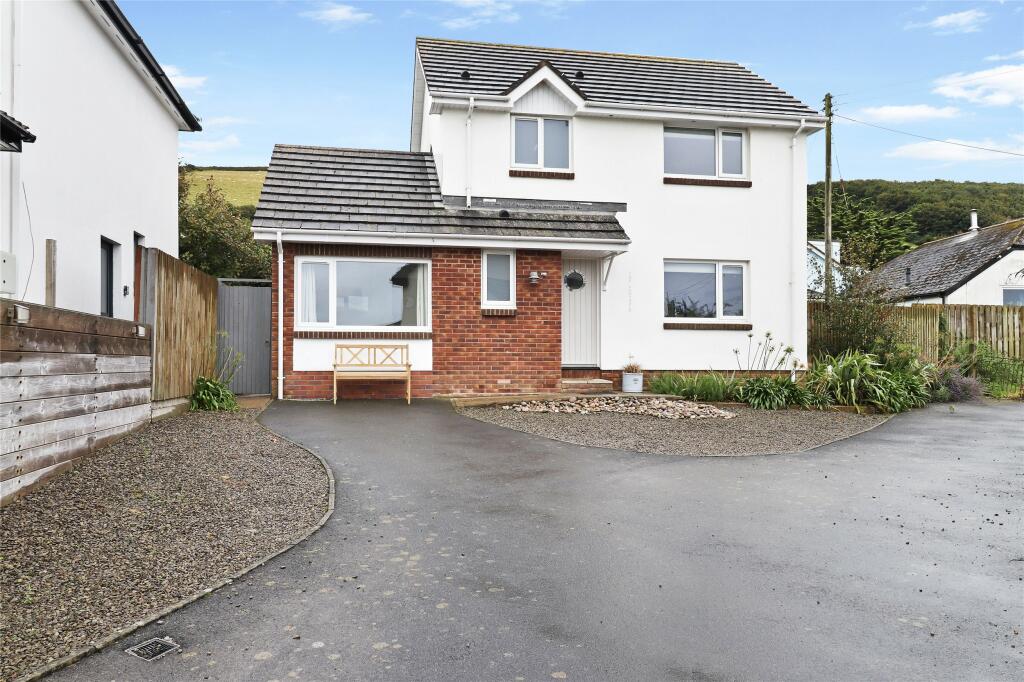 3-bed detached on Ora Stone Park, Croyde, Braunton, Devon, EX33, £575,000