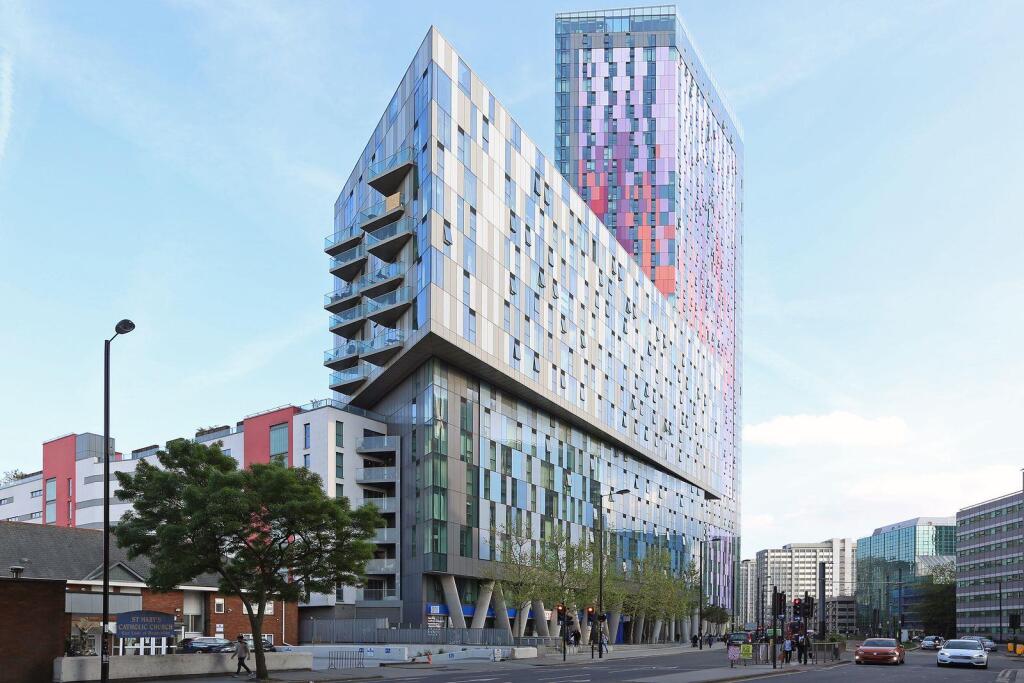Main image of property: 1 Saffron Central Square, Croydon