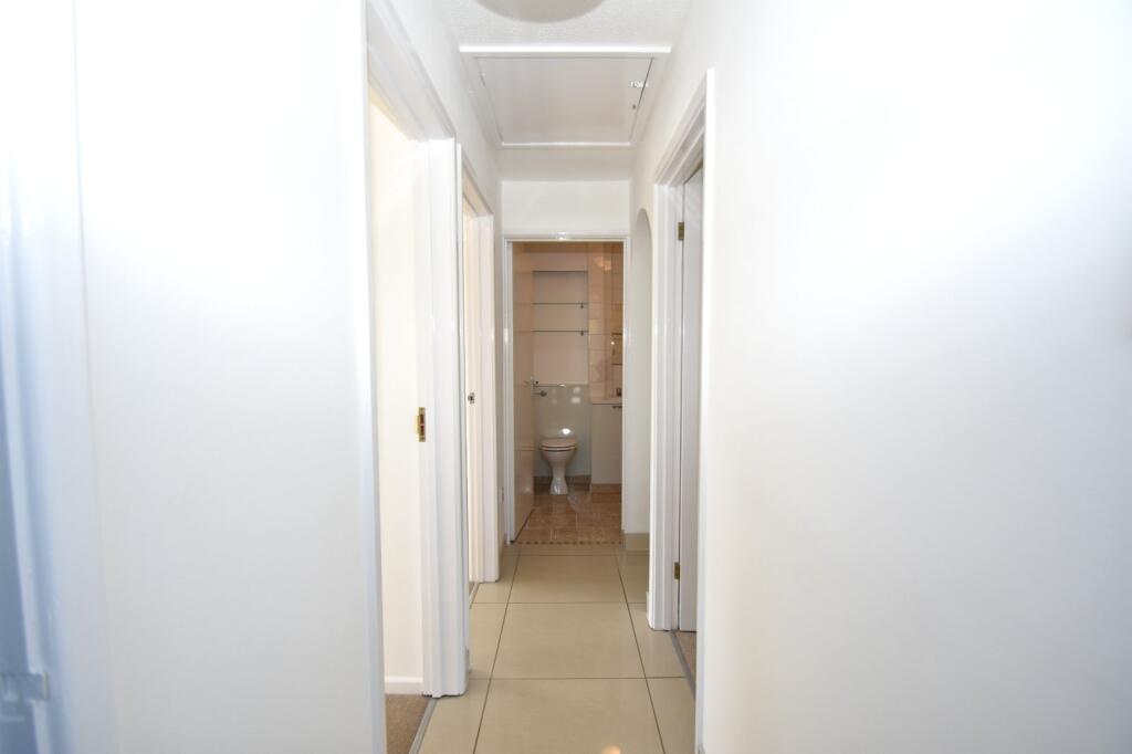 Apartment in Fareham, Hampshire - View 5
