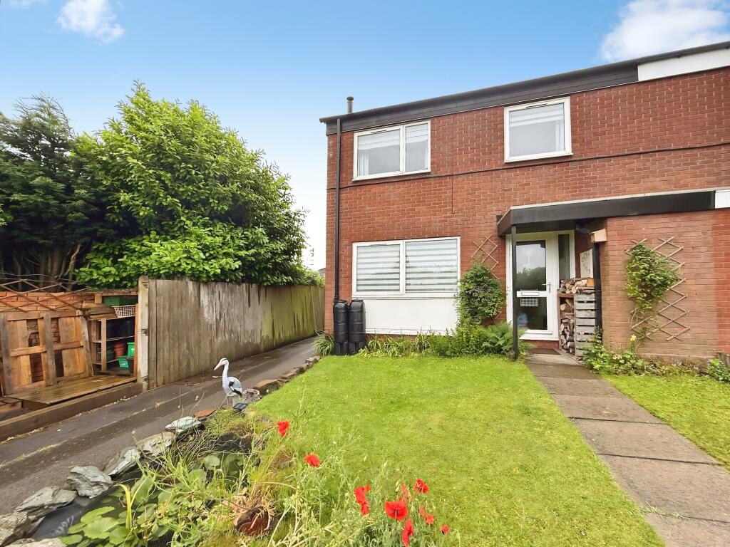 Main image of property: 17 Tivey Court Road, Longford, Coventry, West Midlands CV6 7EX