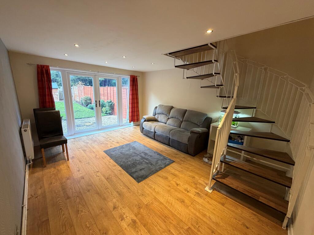 House in Nottingham - View 4