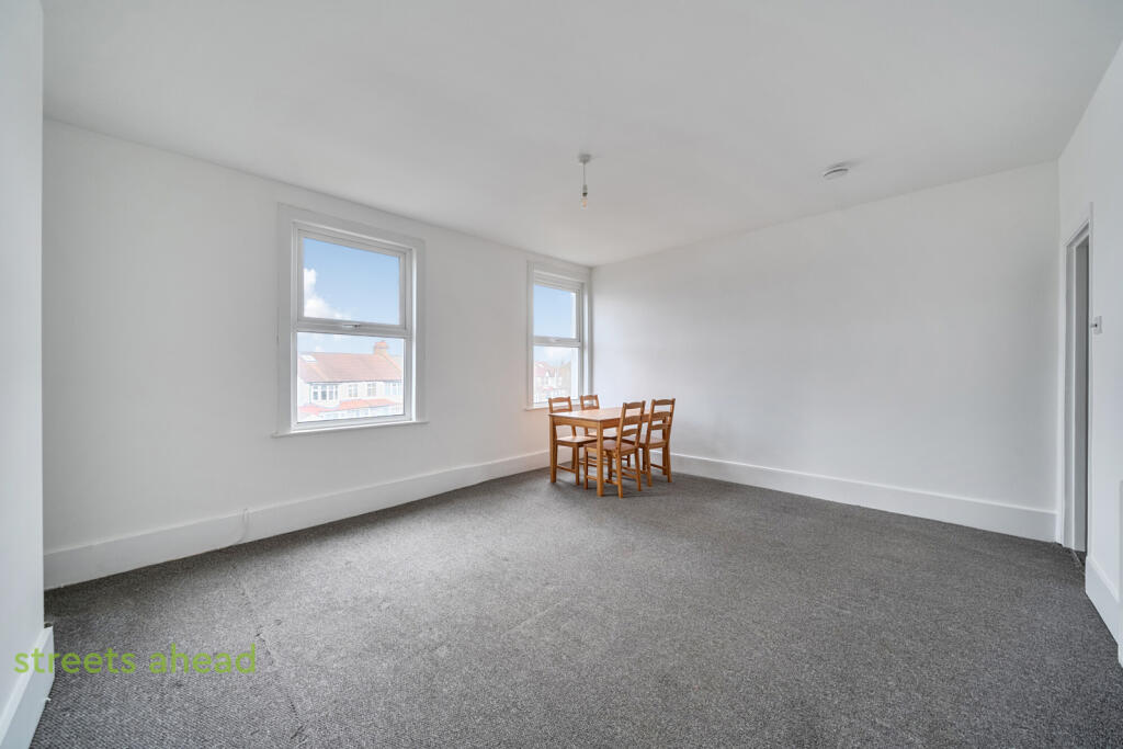 Apartment in London - View 2