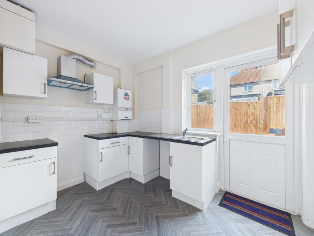 House in Bromley - View 3