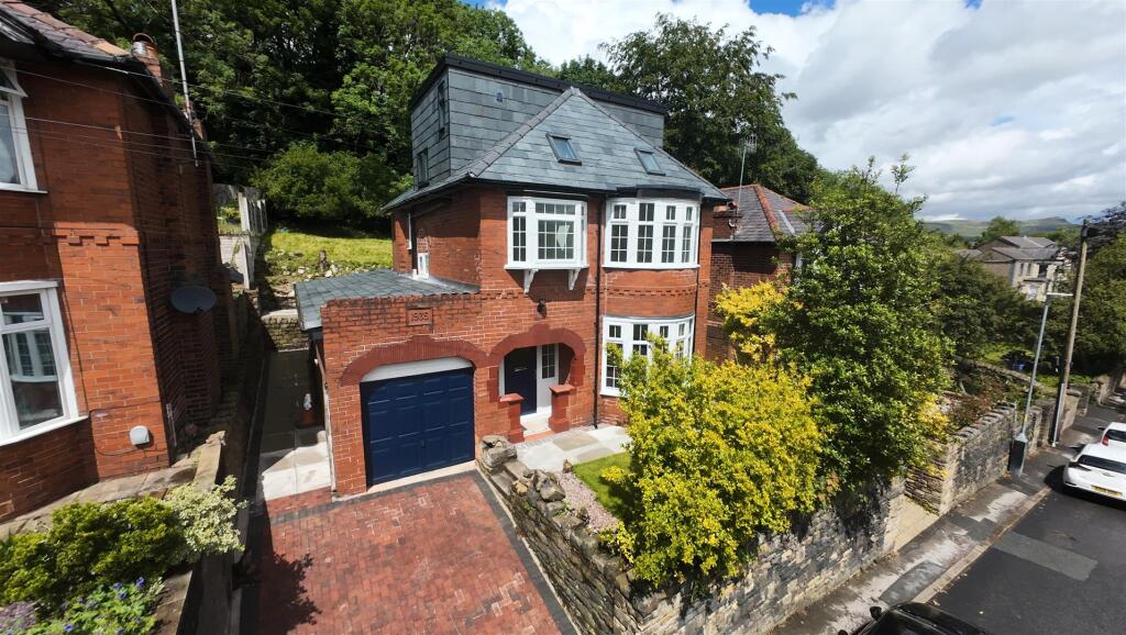 Main image of property: Carrhill Road, Mossley
