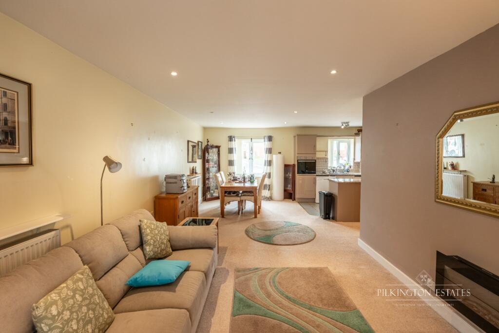 Grantley Gardens, Plymouth, Devon, PL3 photo 5
