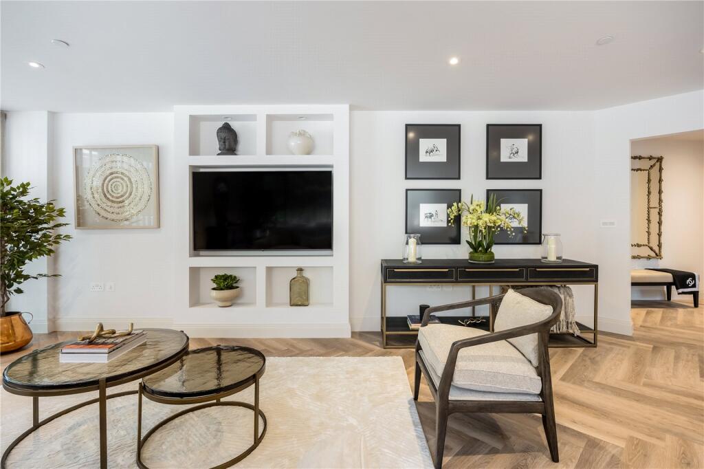 Apartment in Poole - View 5