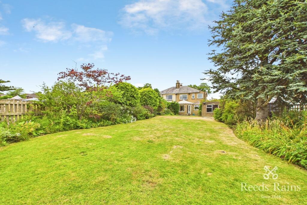 Main image of property: Whitechapel Road, Scholes, Cleckheaton, West Yorkshire, BD19