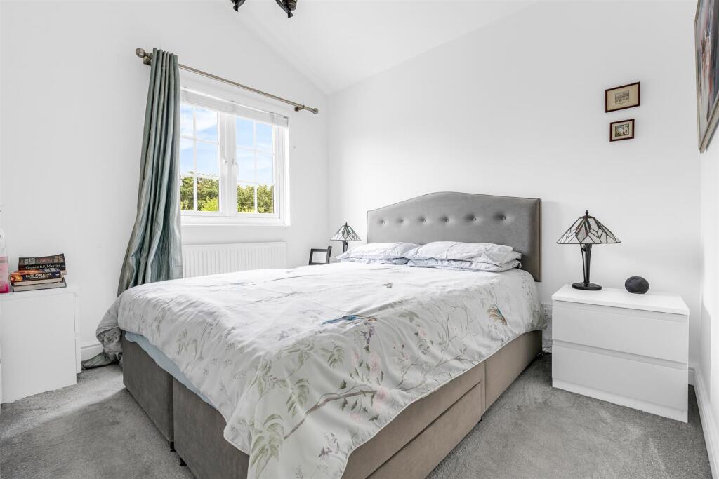 Additional image 8 of Longcroft Lane, Welwyn Garden City