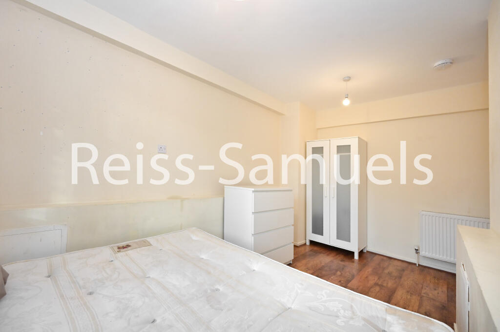 4 bedroom maisonette for rent