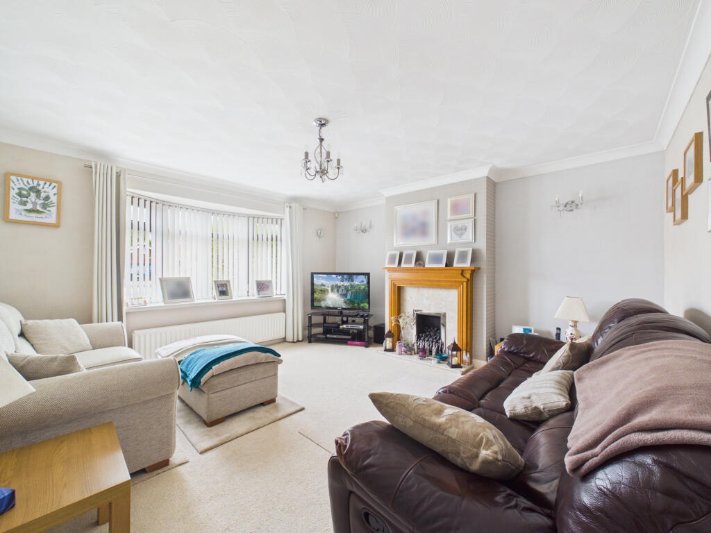 Standidge Drive,  Hull, HU8 photo 4
