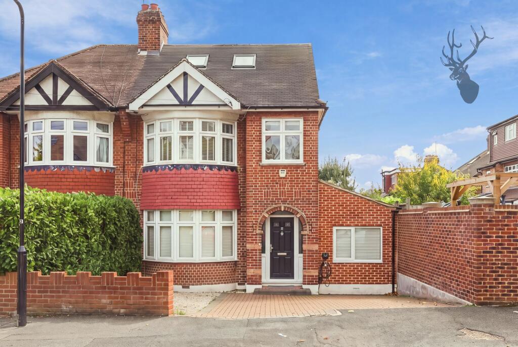 Main image of property: Fairlight Avenue, London, E4