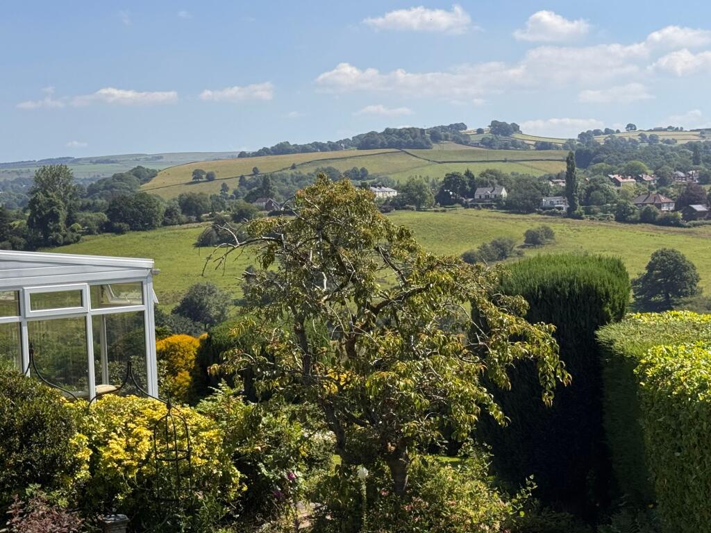 House in Stockport, Marple Bridge - View 6