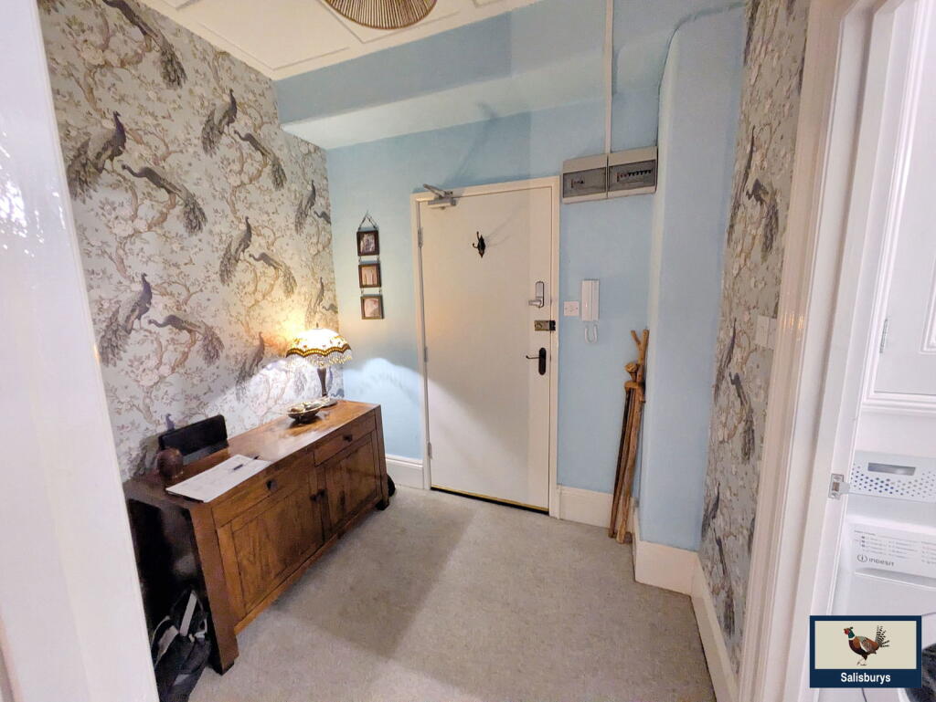 Devon Tors, Yelverton, PL20 6DW photo 3