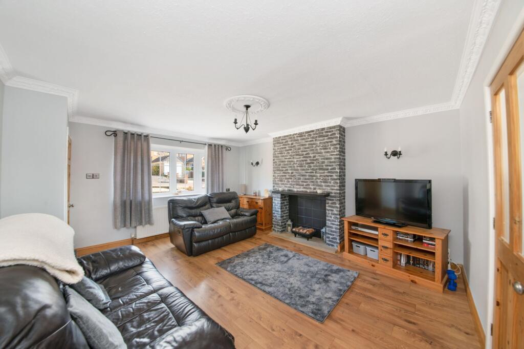 House in Huddersfield - View 5