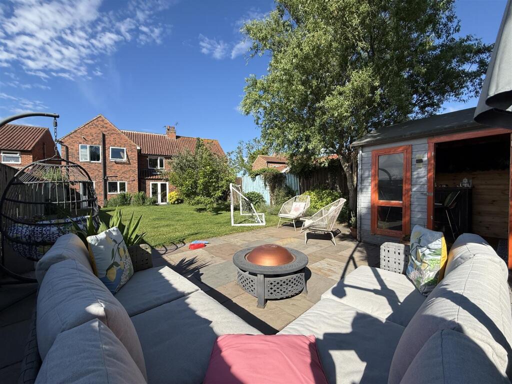 House in York - View 4